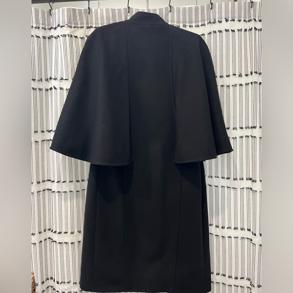 ‼️FIRM PRICE‼️Emilio pucci virgin wool cape jacket authentic - NWOT - Picture 9 of 12